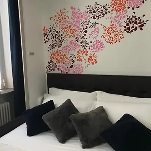 & Smile By Rent Apartamento